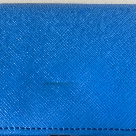 Salvatore Ferragamo Vara Bow Leather Continental Wallet - Picture 9 of 13